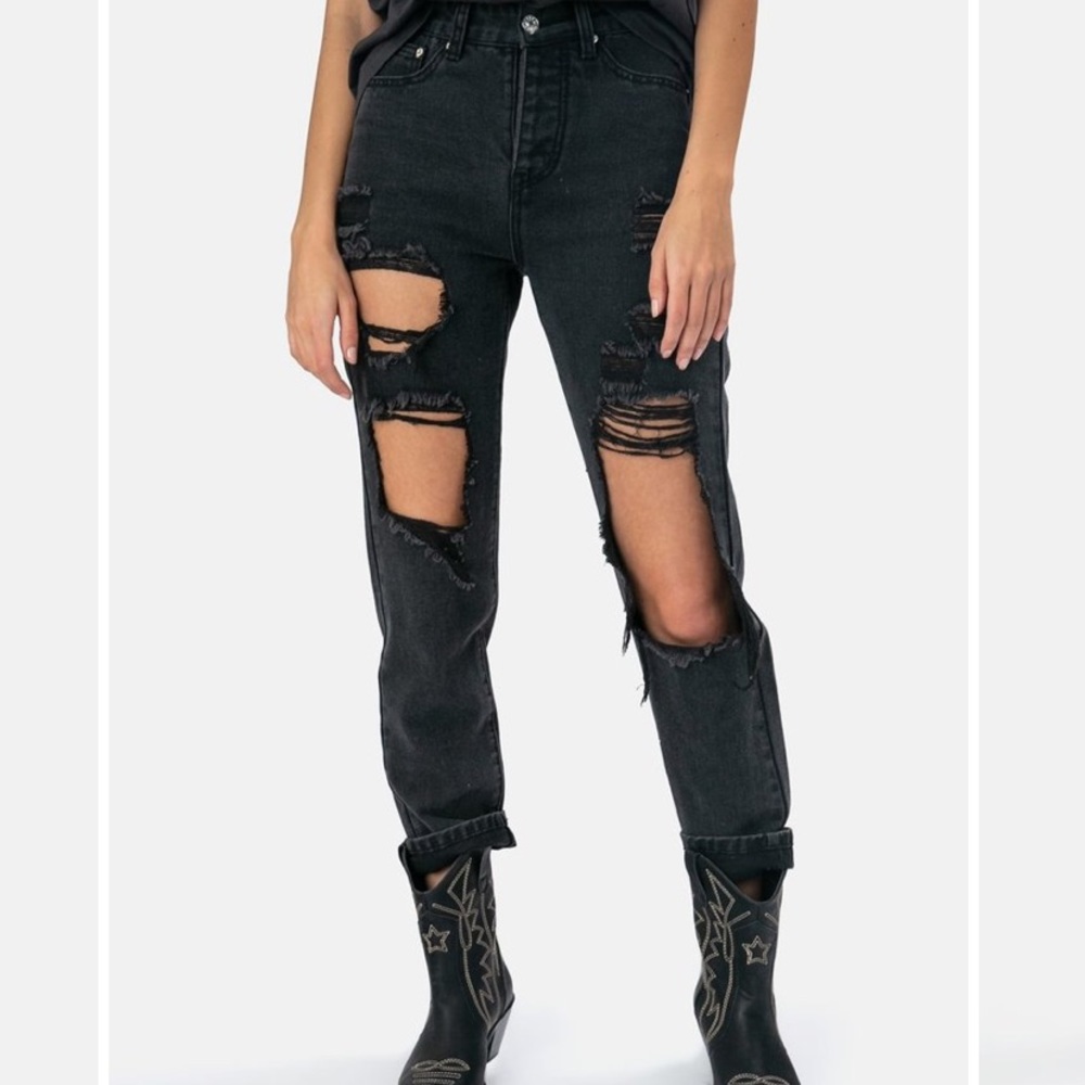 Adika mom jeans